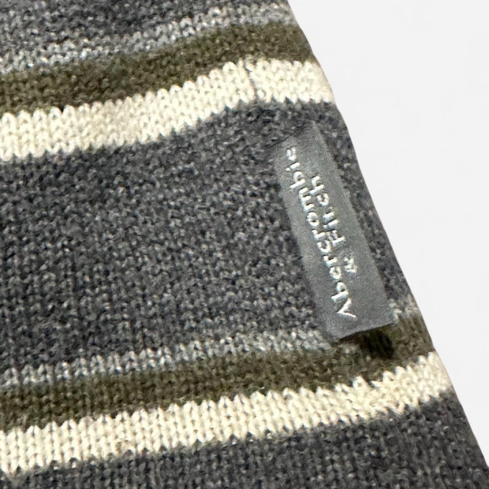 Vintage Abercrombie & Fitch gray striped beanie - Picture 2 of 5